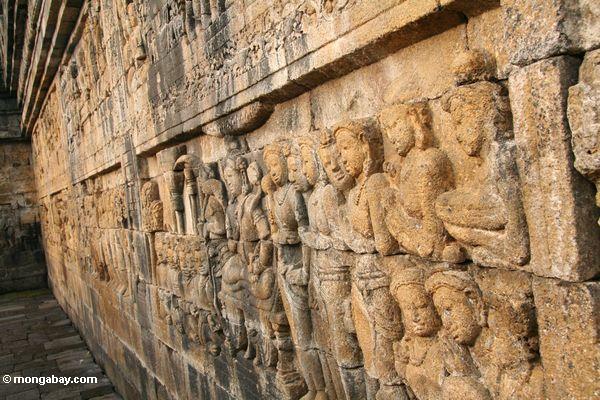 Wandbildwand Carvings bei Borobudur