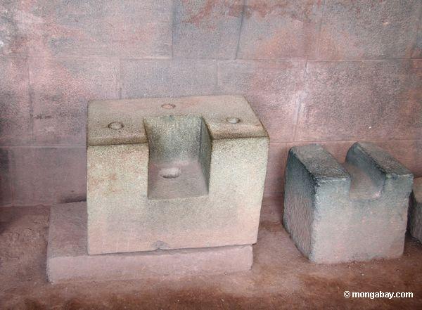 Inka Steinarchitektur auseinandergebaut, um blockierenteile zu zeigen