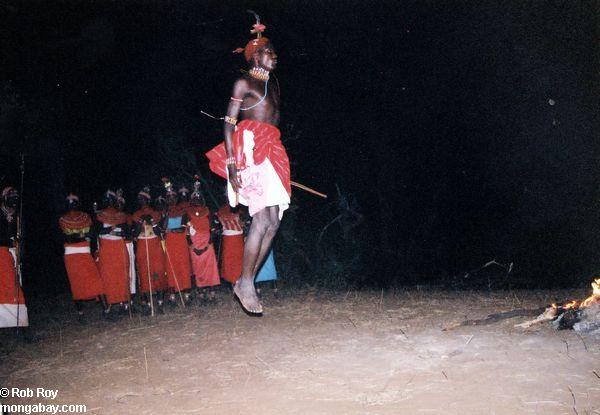 Juventud del mara del Masi en Kenia