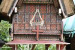 Traditional Tongkonan wood tomb (Toraja Land (Torajaland), Sulawesi) 